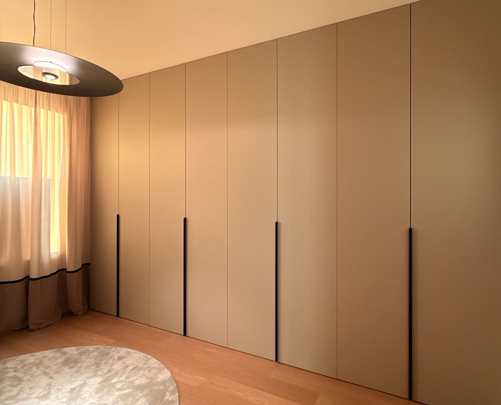 {{ images.bcjFSntByp.alt }}